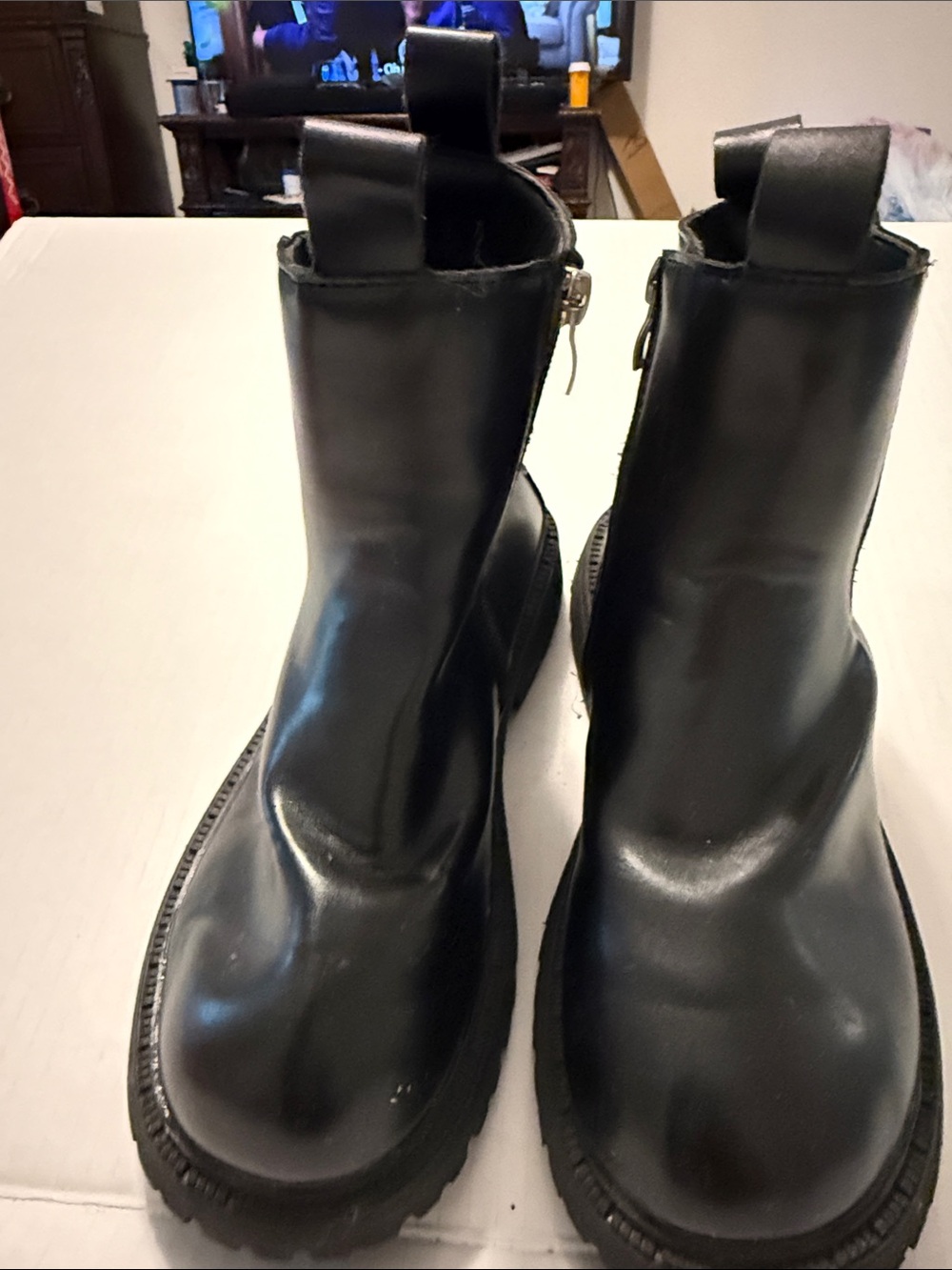 Source Unknown Black Lug-Sole Ankle Boots